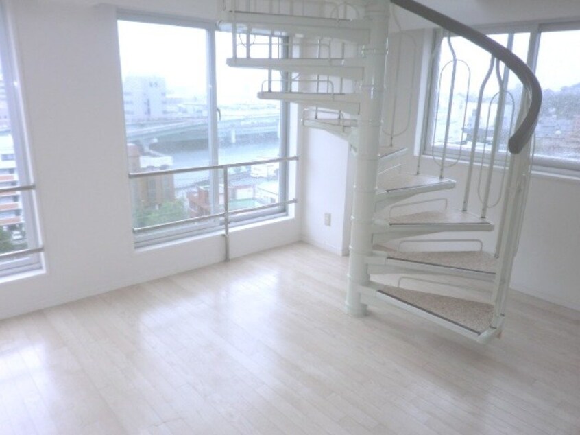  ドエル梁川公園