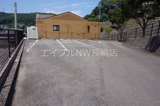  長崎本線/道ノ尾駅 バス23分長崎バス・畝刈下車:停歩7分 2階 築15年