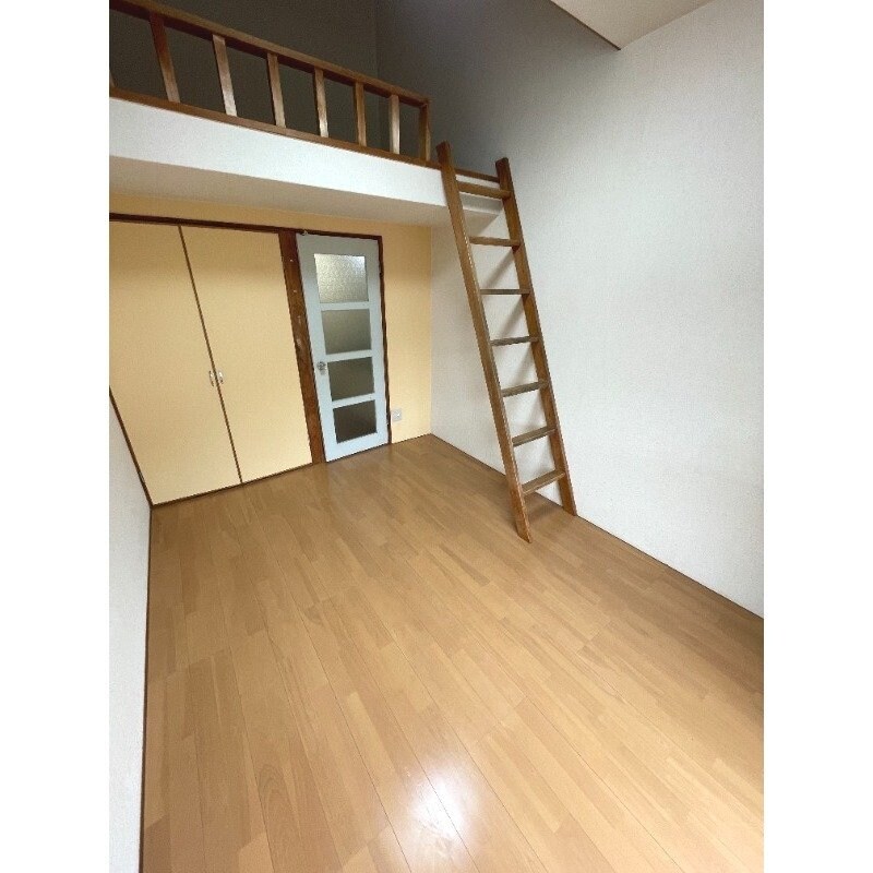  サンパール三原 Ａ棟