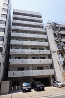 エススリーでじまの外観