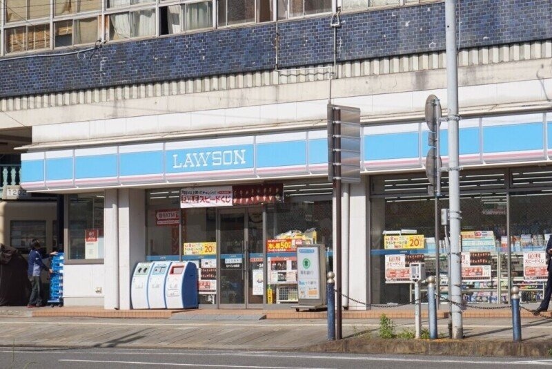 ローソン出島店(コンビニ)まで300m NSK出島