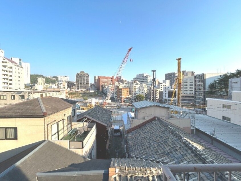  長崎市電３系統<長崎電気軌道>/桜町駅 徒歩3分 3階 築52年
