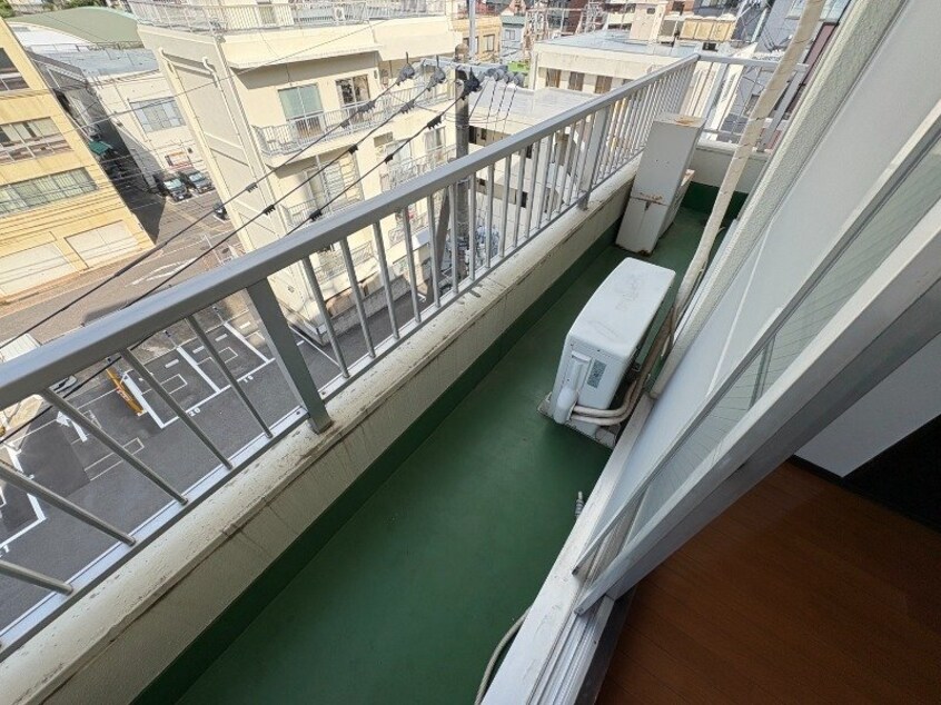  アンダーロック宝町