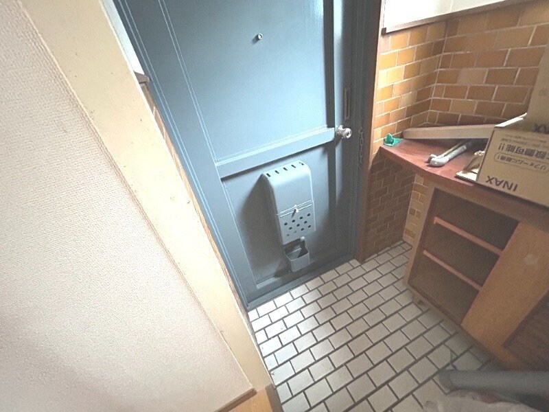  岩見七福ビル