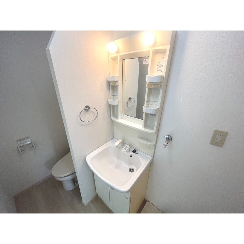  フロンティア Ｂ棟