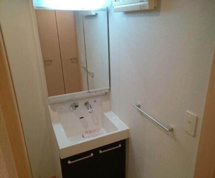  プロムナード・デザングレ雪屋