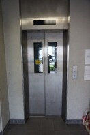  パークアベニュービル