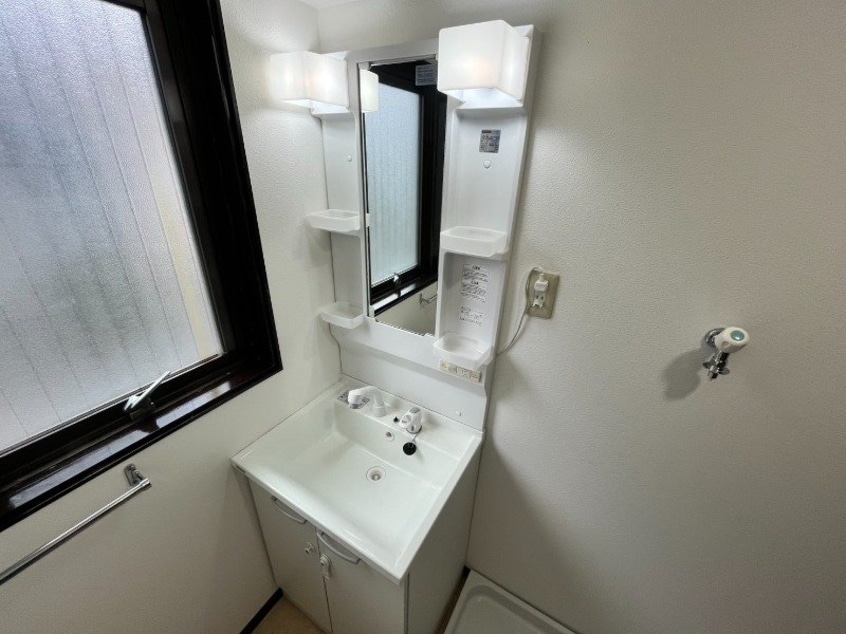  長崎市電３系統<長崎電気軌道>/市役所駅 徒歩3分 2階 築42年