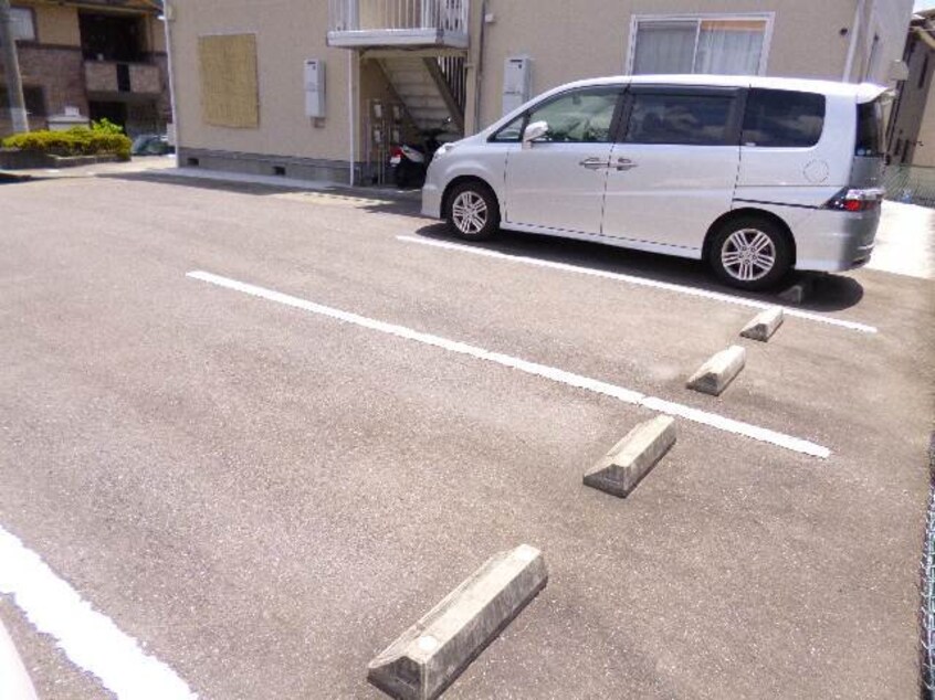 駐車場 プレジールやまなか
