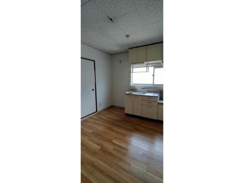  プレジールやまなか