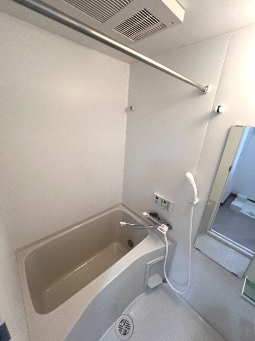 ※写真は別号室です。 ディアコート大橋