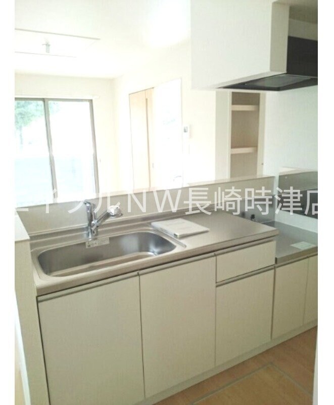 ※別号室の写真になります。 サンライズ