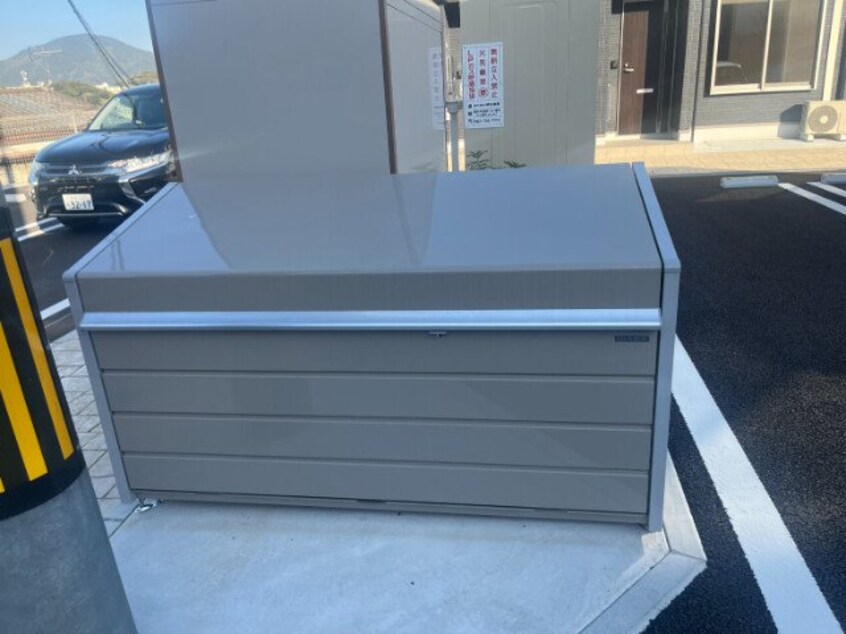  コムズ・ヴィルドミール