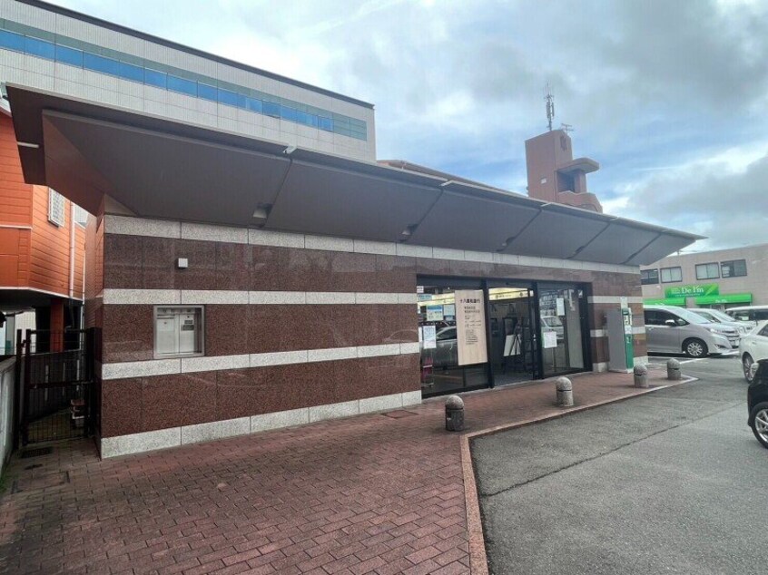 十八親和銀行東長崎支店(銀行)まで3057m Residence古賀