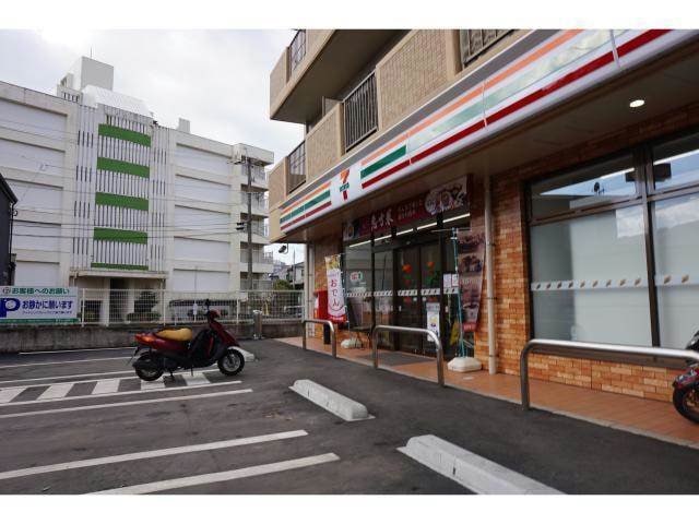 セブンイレブン長崎清水町店(コンビニ)まで534m ビューパレスＳＡＫＵＲＡ