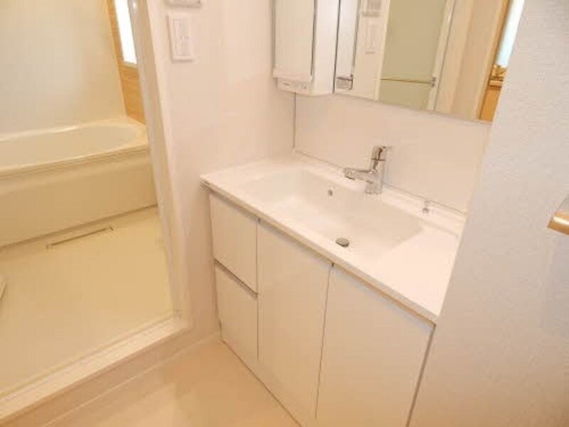  シャーメゾンレゼル