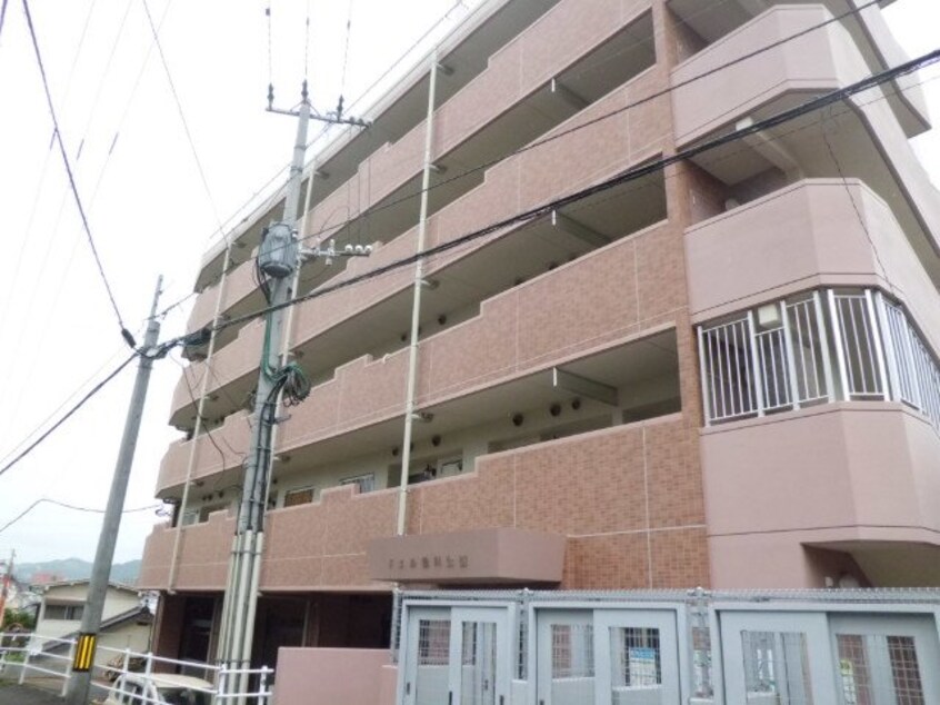  ドエル梁川公園