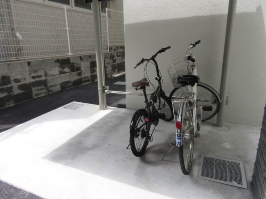 駐輪場 ABITI浜町