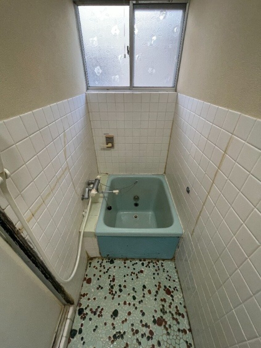  長崎本線/高田駅 徒歩61分 1階 築49年