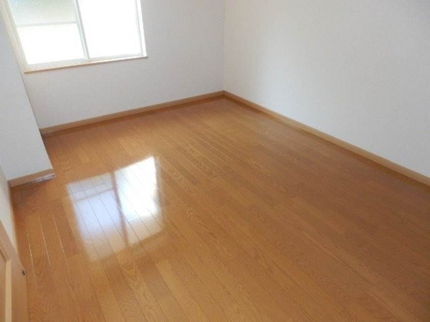  ジュネス・シック