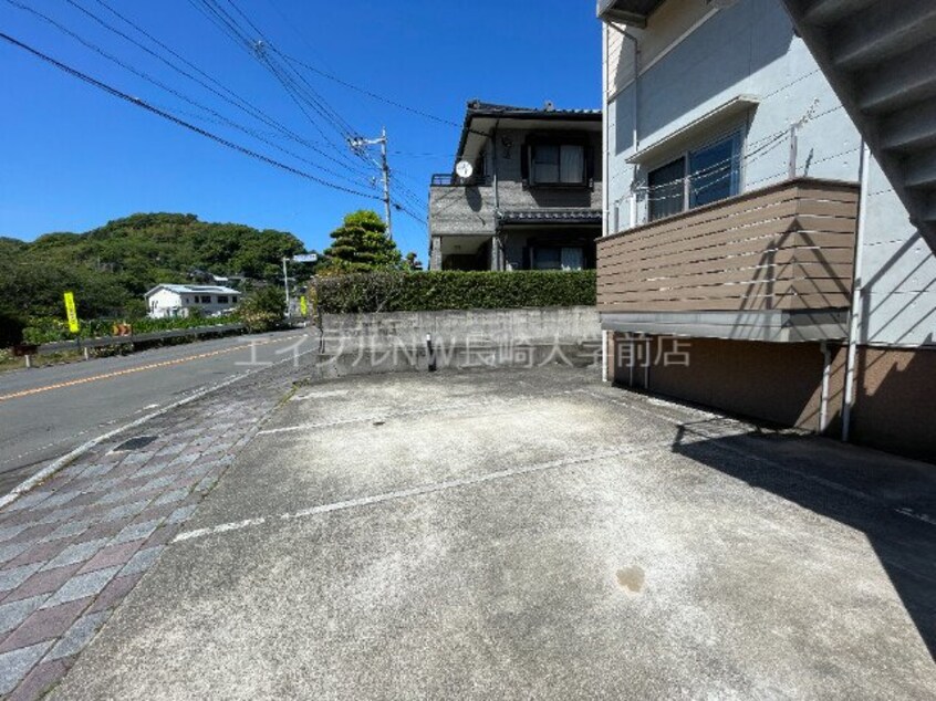  長崎本線/道ノ尾駅 バス30分さいかい交通・黒崎教会前下車:停歩3分 1階 築16年