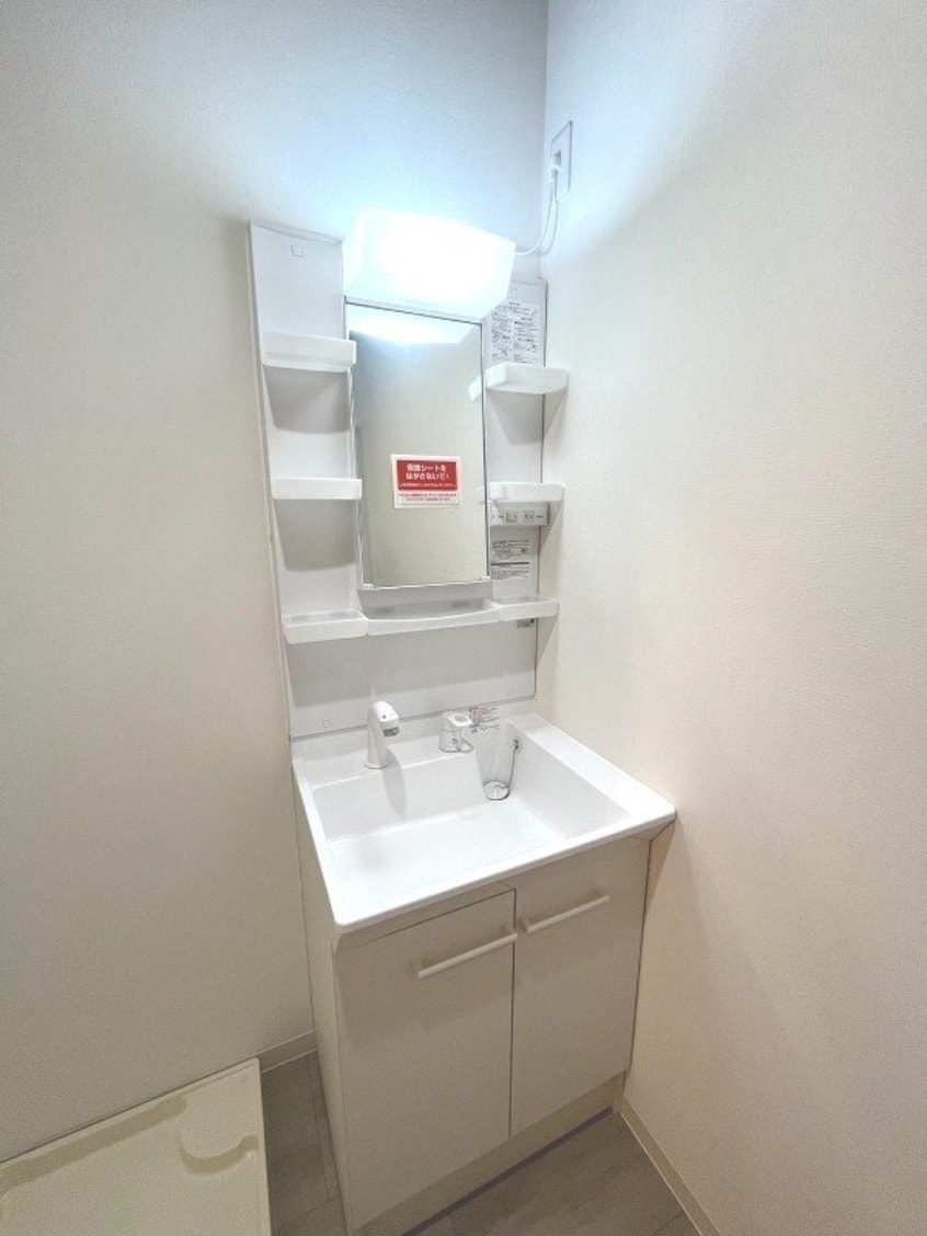  長崎市電３系統<長崎電気軌道>/蛍茶屋駅 徒歩19分 1階 築2年