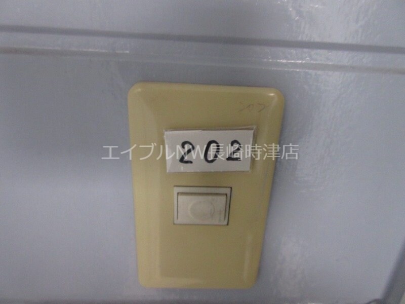  長崎市電１系統<長崎電気軌道>/浦上車庫駅 徒歩4分 2階 築25年