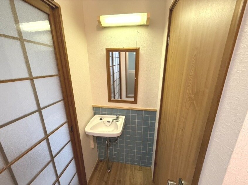  長崎市電１系統<長崎電気軌道>/崇福寺駅 徒歩18分 2階 築45年