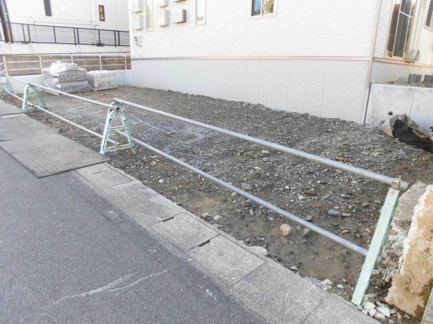 駐車場 アトリエール