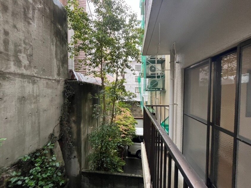 ※同タイプ 長崎市電３系統<長崎電気軌道>/桜町駅 徒歩4分 1階 築38年