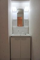  長崎市電１系統<長崎電気軌道>/住吉駅 徒歩3分 2階 築32年