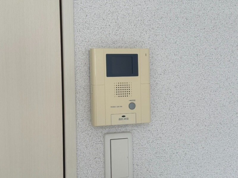  アミティ館内二番館