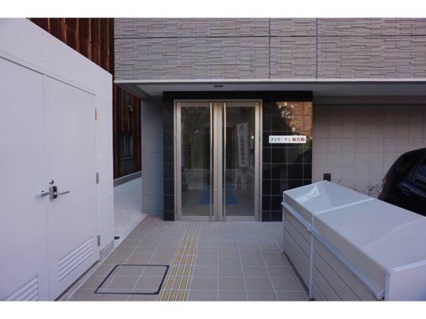 エントランス部分 フェリーチェ梅香崎