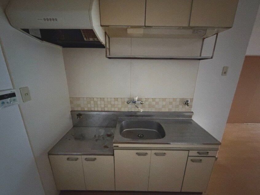  長崎市電１系統<長崎電気軌道>/昭和町通駅 徒歩3分 4階 築39年