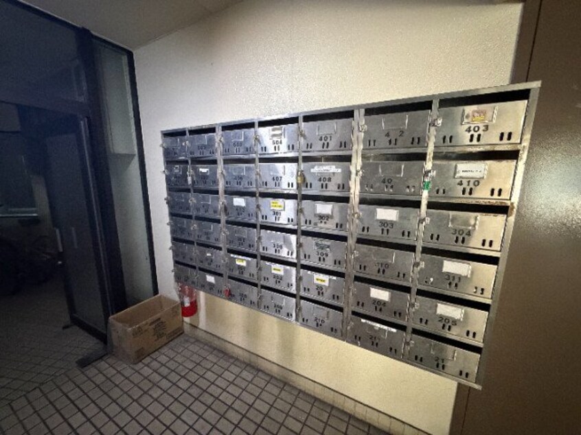  長崎市電１系統<長崎電気軌道>/昭和町通駅 徒歩3分 2階 築39年