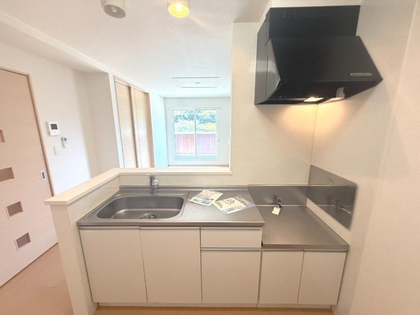 ※別号室のお写真です。 アメニティー鹿尾Ⅱ