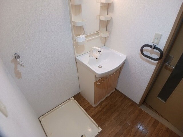  長崎本線/肥前古賀駅 車移動　13分5km 2階 築27年