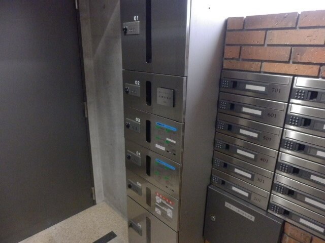 エントランス部分 ラフィネ樺島