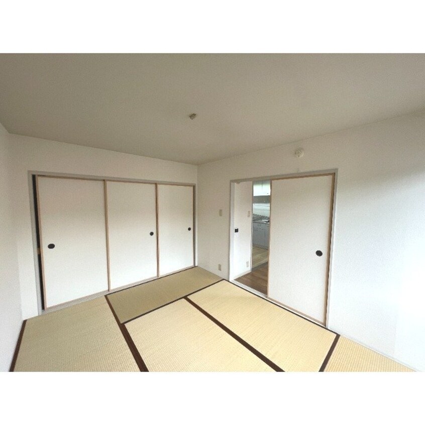 ※別号室の写真になります。 ディアス花園