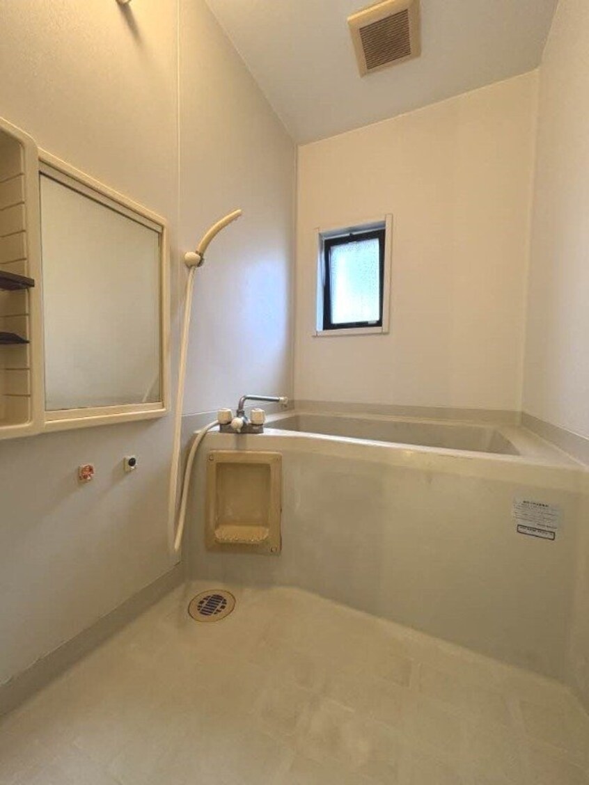  エスポワール吉田B棟