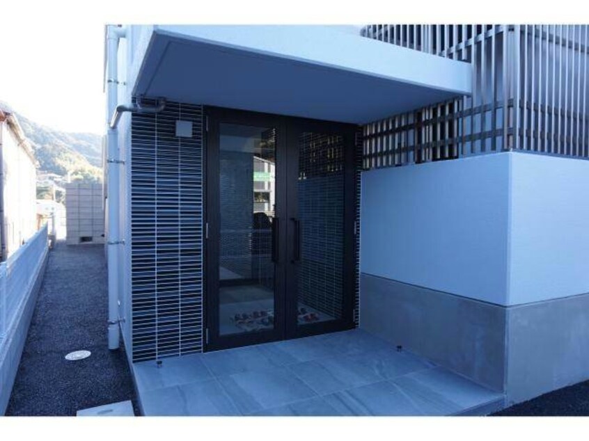 エントランス部分 Residence古賀