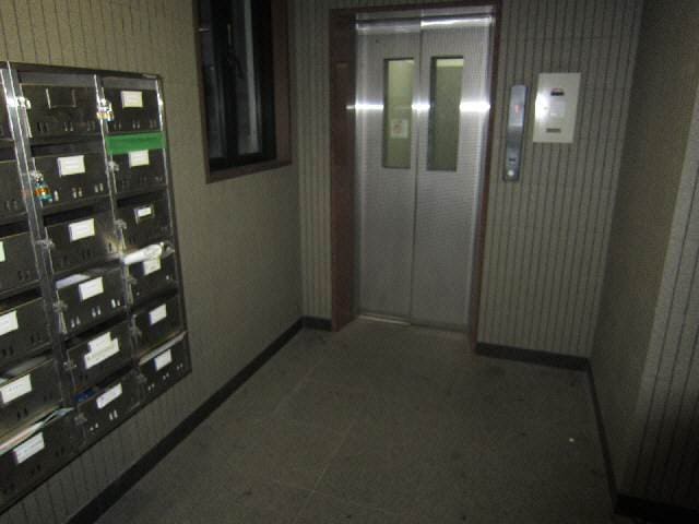 エントランス部分 フォーサイト千歳