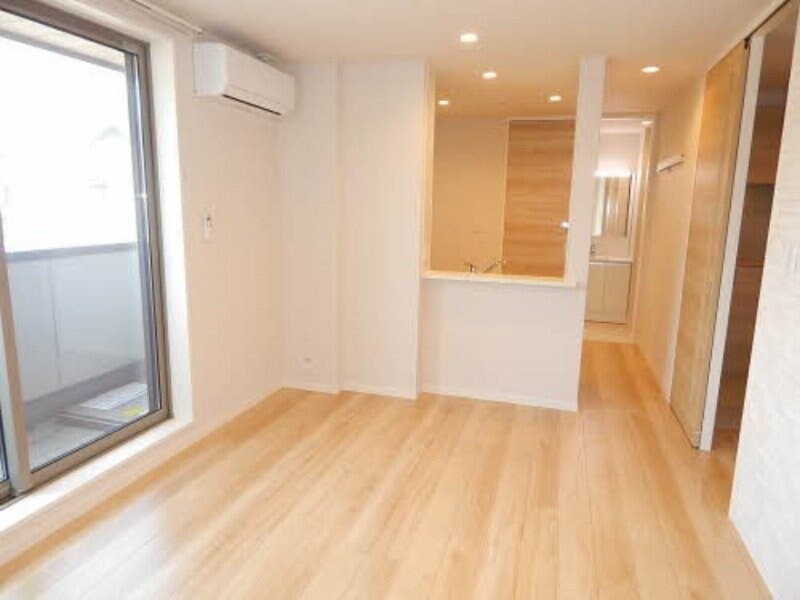  シャーメゾンレゼル