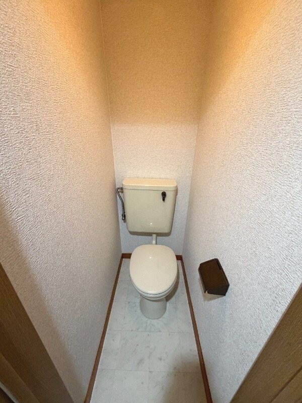  長崎市電１系統<長崎電気軌道>/岩屋橋駅 徒歩10分 2階 築35年