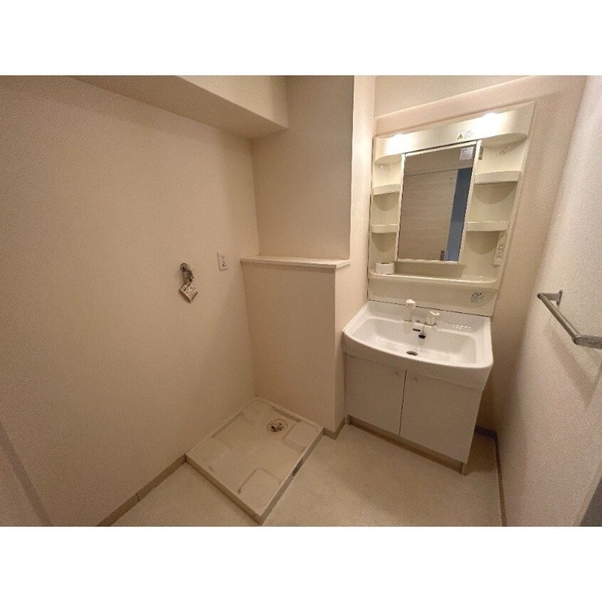 ※写真は別号室になります。 メルヴェーユ・F