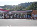 セブンイレブン琴海村松店(コンビニ)まで997m ビレッジハウス琴海２号棟