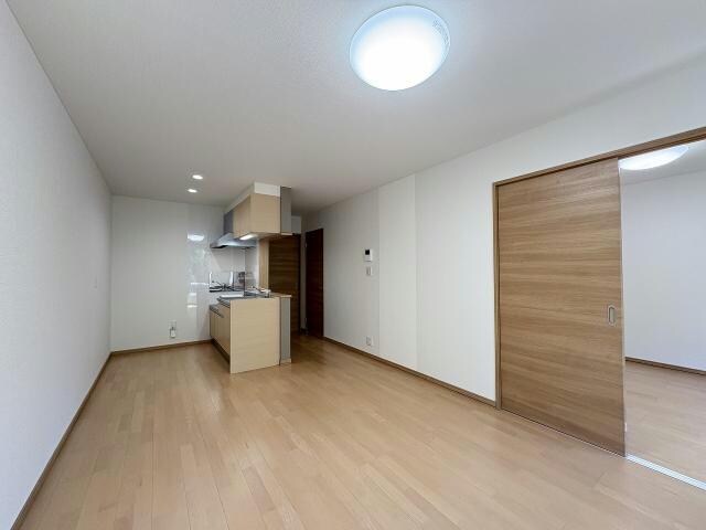  ラルージュコート
