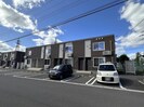 エルムプラシードA10号館の外観