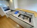  エルムプラシードA10号館