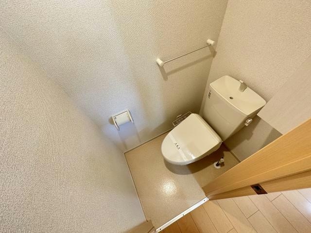  エルムプラシードA10号館